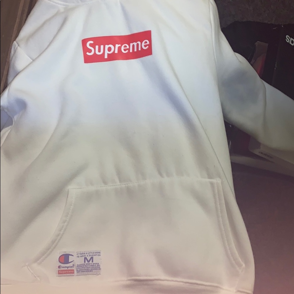 CHAMPION WHITE HOODIE